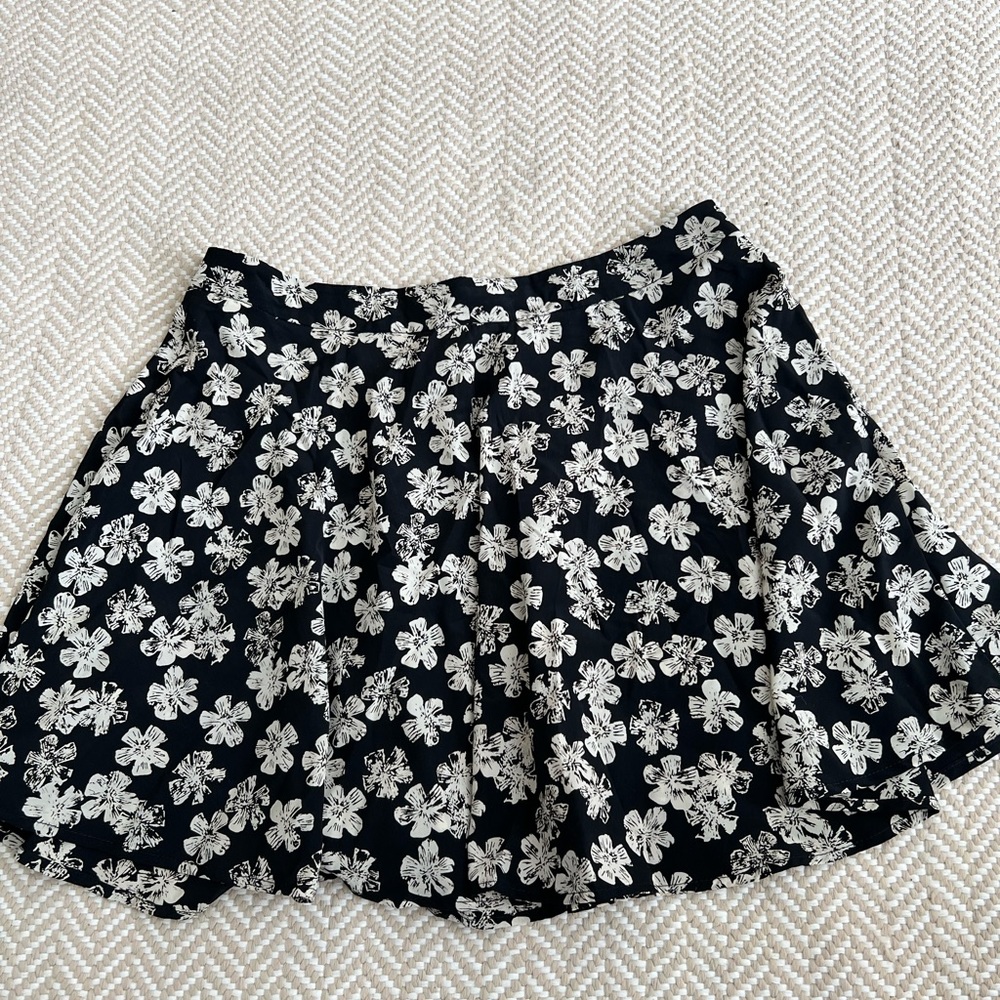 Lush skirt. Size tag was taken out but size Medium. Purchased at Nordstrom